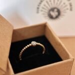 Vintage 9 karaat massief gouden cluster ring met diamanten