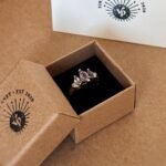 Vintage 9 karaat gouden ring met lila paarse marquise geslepen lavendel amethisten en diamantjes