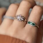 Vintage ring massief goud 9 karaat met smaragd en diamant