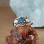 Vintage ring massief goud 9 karaat met opaal