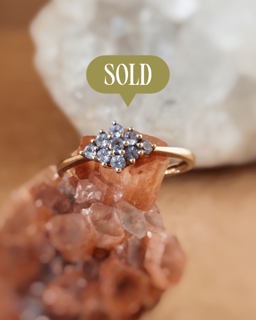 Vintage ring massief goud 9 karaat met tanzaniet