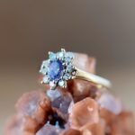 Vintage 9 karaat gouden ring met lila lavendel amethist in cluster bloemvorm