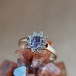 Vintage 9 karaat gouden ring met lila lavendel amethist in cluster bloemvorm