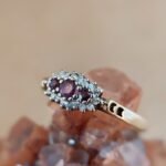 Vintage 9 karaat massief gouden cluster ring met robijn en diamant