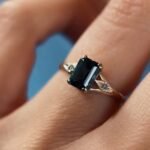 Vintage 9 karaat massief gouden ring met radiant geslepen vierkante topaas
