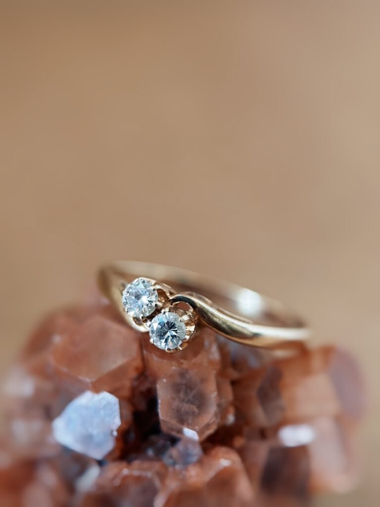 Vintage 9 karaat massief gouden toi et moi ring met twee diamanten