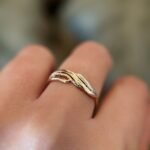 vintage 9k gold swirl band ring worn on hand