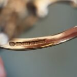 vintage 9k gold ring hallmark 375 with maker’s mark detail